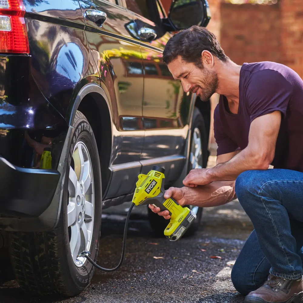 Compresseur compact Ryobi R18PI-0
