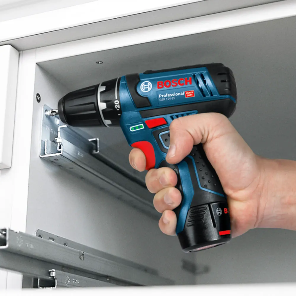 Perceuse visseuse Bosch GSR12V-15 12V 2Ah