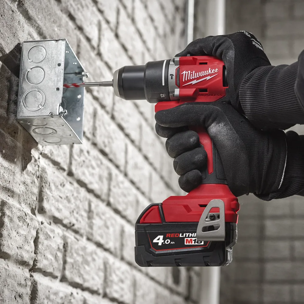 Perceuse visseuse Milwaukee M18 BLPDRC-0 18V
