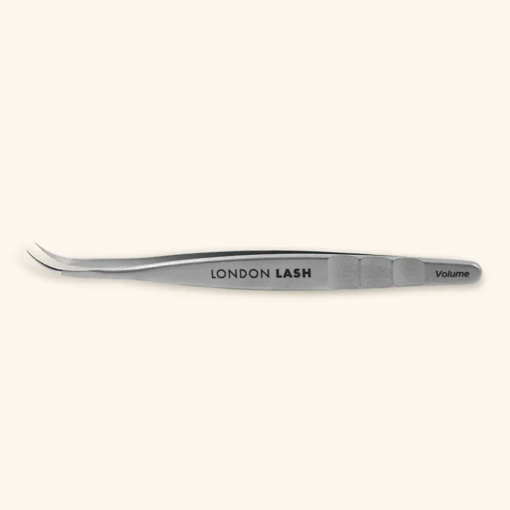 Pince à extensions de cils volume à pointe courbée