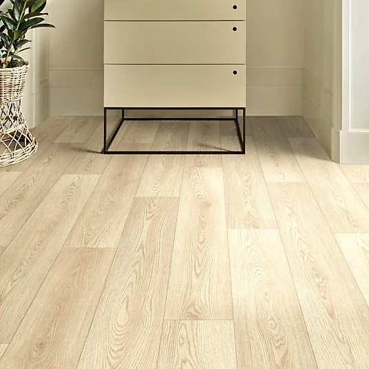 Sol Vinyle First - Imitation parquet bois évident - Rouleau de 4m x 15m en acier inoxydable